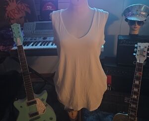 Kinross Ivory Sleeveless Tank Top